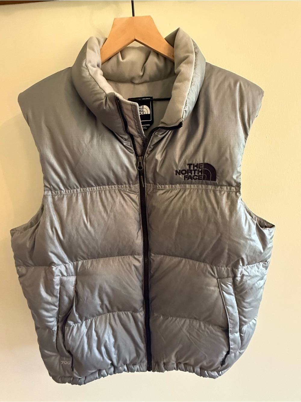 The North Face 700 Fill Down Puffer Vest Men’s Large Gray Silver Nuptse Style